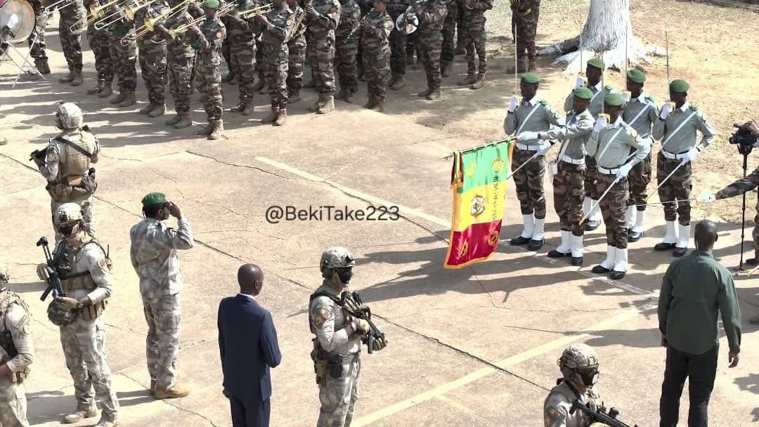 MaliTransition's tweet image. #Mali #FAMa 🇲🇱 | Quelques images drones de la cérémonie de sortie de la 47ᵉ promotion de l’EMIA à #Koulikoro , ce vendredi 28 novembre 2025.