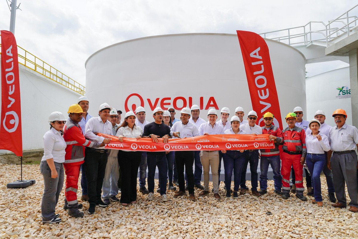 Veolia_Monteria's tweet photo. Con esta ampliación, la capacidad de tratamiento de este Centro de Producción de Agua Potable pasa de 900 L/s a 1.240 L/s. A nivel del sistema de distribución de la ciudad, la capacidad total se eleva a 1.750 L/s, asegurando el abastecimiento con tranquilidad más allá del 2030. https://t.co/djp04QDQZm