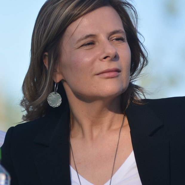 clarincom's tweet image. KICILLOF ARMÓ UN “INCAA BONAERENSE” Y SE LO ENTREGÓ A LA CAMPÓRA

La Provincia tendrá un Consejo de Promoción Audiovisual con una partida inicial de $626 millones desde 2026, que dependerá del Instituto Cultural conducido por la camporista Florencia Saintout.

El organismo…