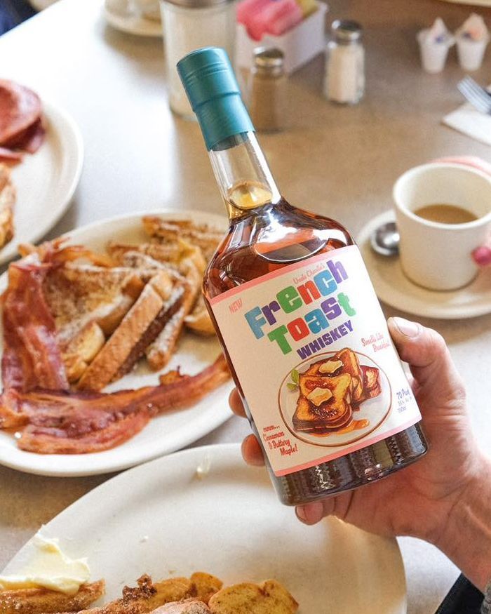 LukesCapeCod's tweet image. Have you tried Uncle Charlie&apos;s French Toast Whiskey yet? 🤤

#gottagotolukes #CapeCod