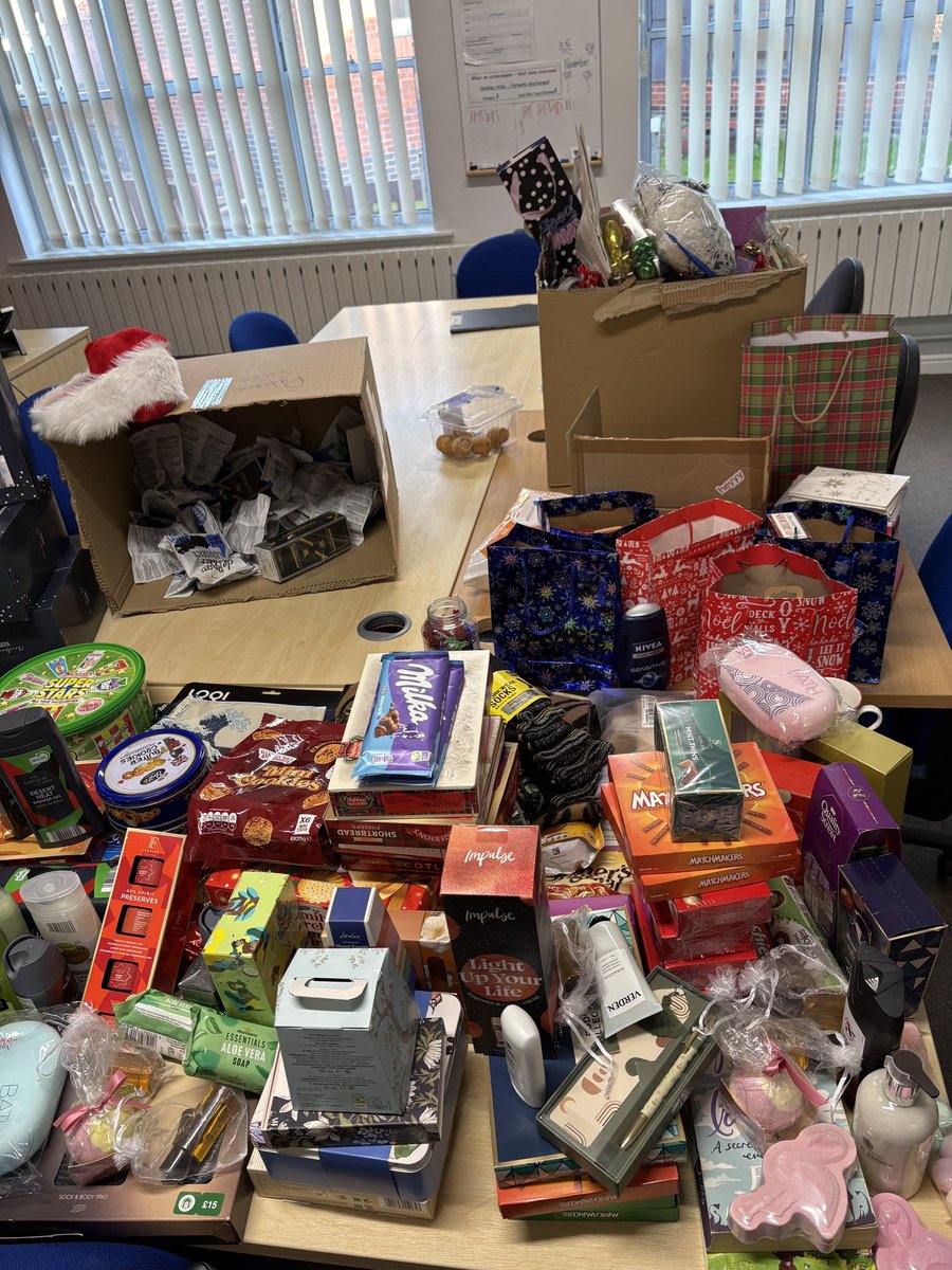 AndAshfield's tweet photo. Our amazing staff at Ashfield have been busy collecting donations to make sure our vulnerable patients receive a Christmas gift. No one wants to have nothing on Christmas Day 🎄🎅🎁 @NottsHealthcare https://t.co/GvXrZ2nkug