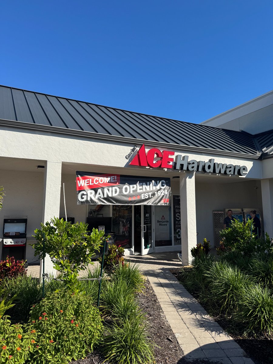 FMB_Chamber's tweet image. ✂️🎉 Ribbon cutting at Santini Plaza! Welcome Gavin’s Ace Hardware to your new location! 🛠️🌴 A fantastic addition to FMB! 👏

gavinsacehardware.com

#FMB #FortMyersBeach #AceHardware #RibbonCutting #ShopLocal #CommunityStrong