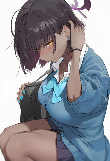 ショートヘア/角楯カリン