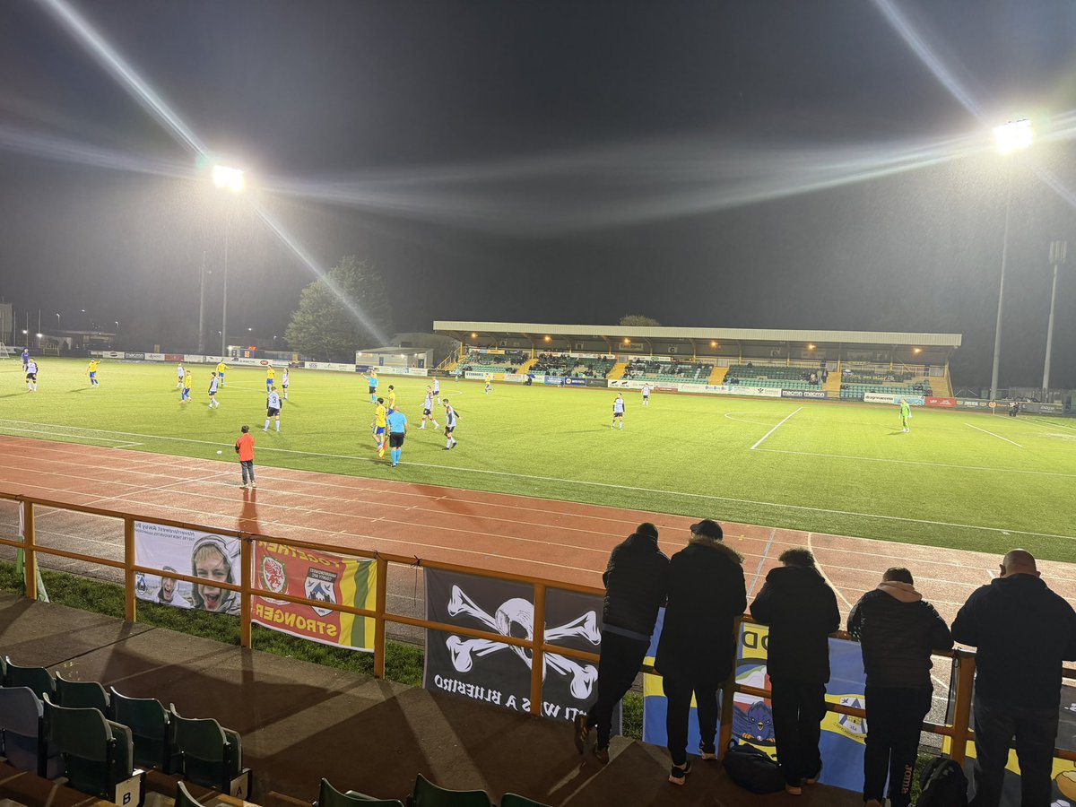 Dan Brown tweet media