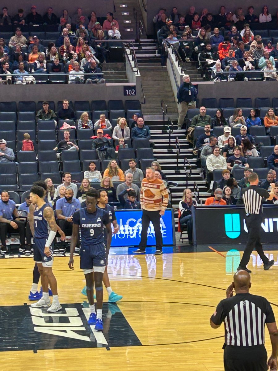 my boy <a href="/QUCoachGrant/">Grant Leonard</a> really just out here having fun today, as his team trails UVA by 35.