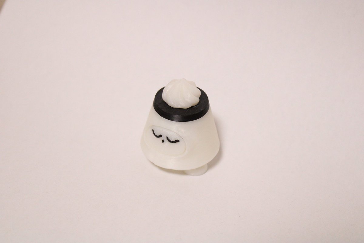 rakurakurrr's tweet photo. 白プリン🍮

https://t.co/efwxxdZdu7

#minne #3Dプリンター #3dprinting #キャラクター #character #フィギュア #figure #プリン #pudding #人形 #ガチャガチャ #rhino #blender https://t.co/lZd8J2hQWg