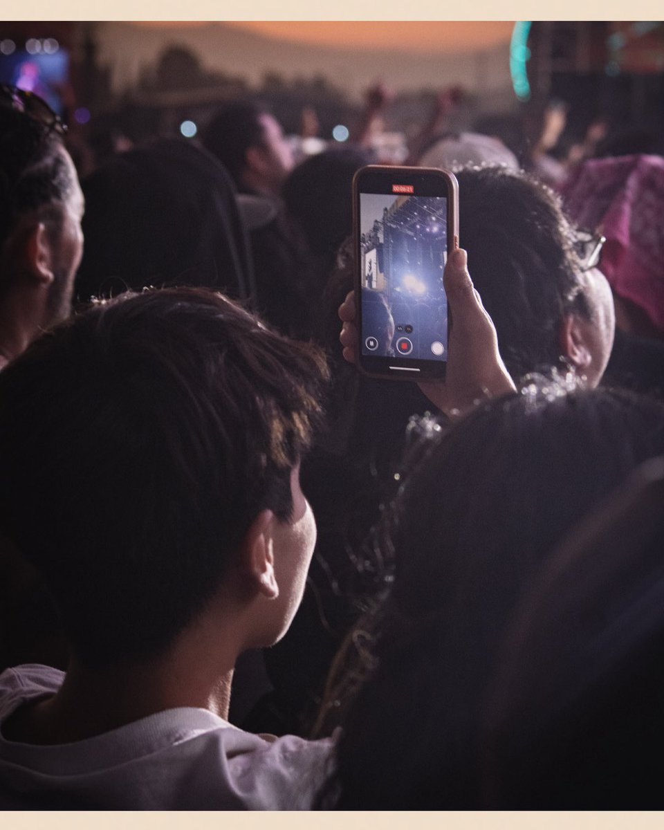 todoindierock's tweet image. La energía de @kheayf llegó al #TecateComuna con una tarde única 

📸 x @eddysseomx 
🖊️ @apodacabooking | @apodacagroup | @tecatecomuna | @ocesa_total | @eticket 

#TodoIndieRock