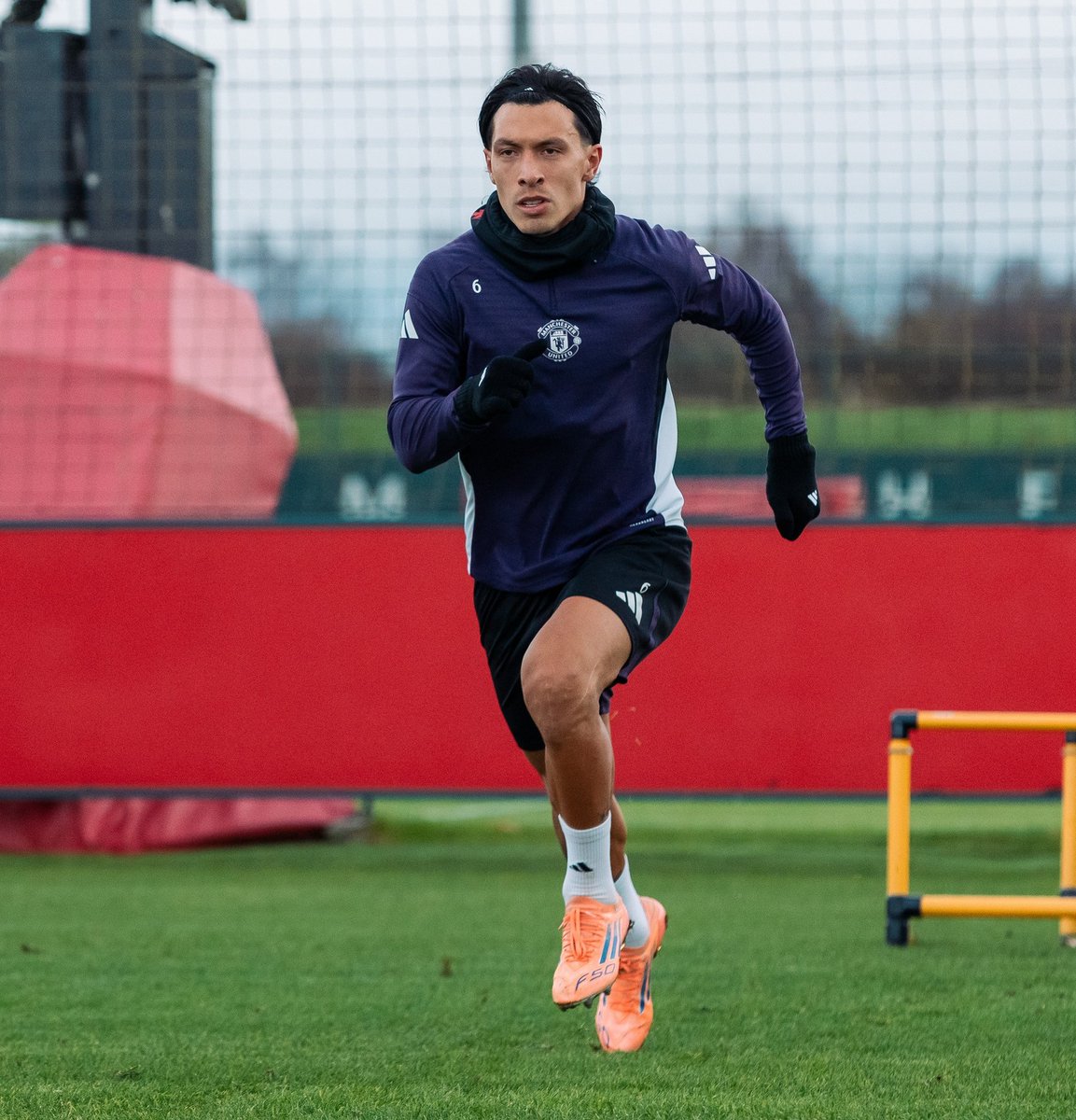 Unitedfans2023's tweet image. #LisandroMartínez #MUFC