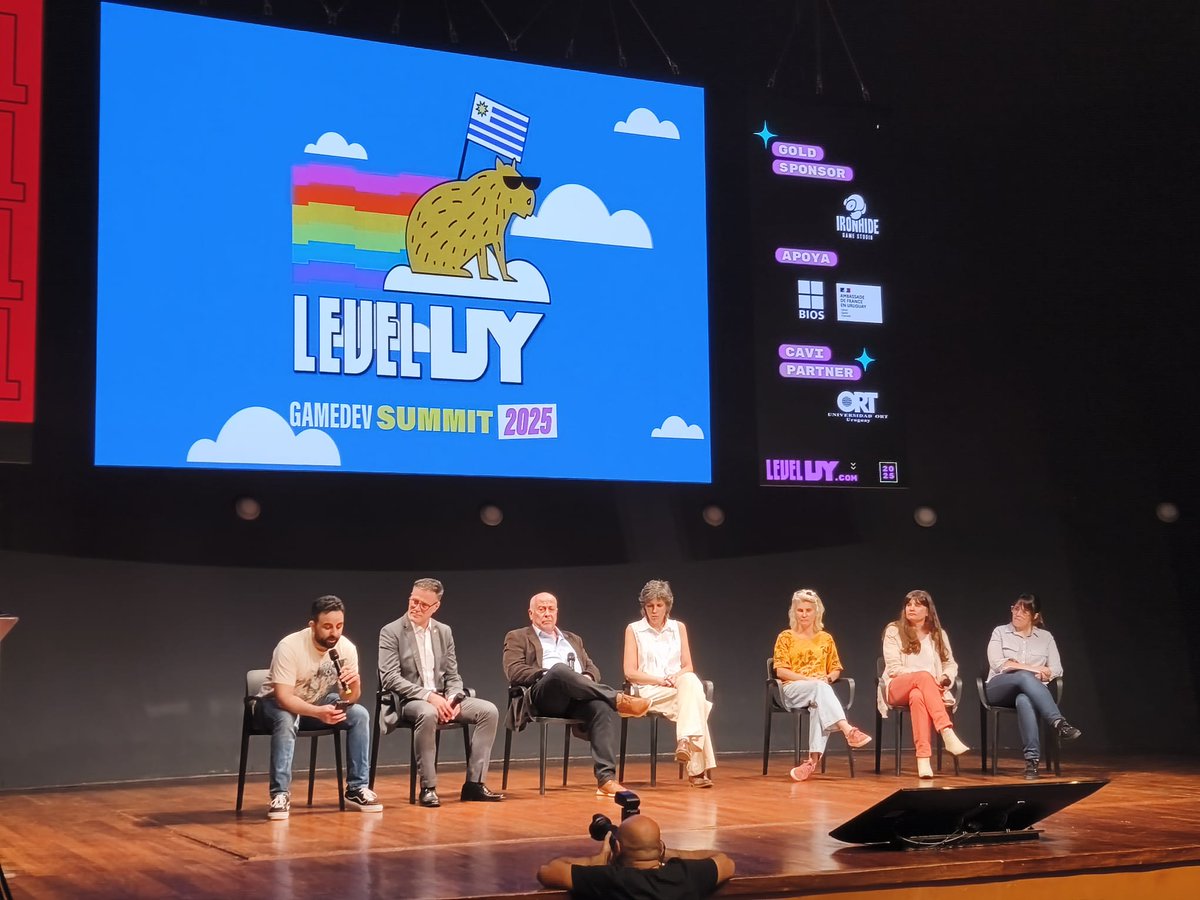 Participamos y coorganizamos Level Uy, encuentro dirigido a la comunidad de desarrolladores de videojuegos, que busca generar contactos estratégicos, explorar  acuerdos y establecer lazos comerciales y de colaboración con compañías de Latinoamérica.