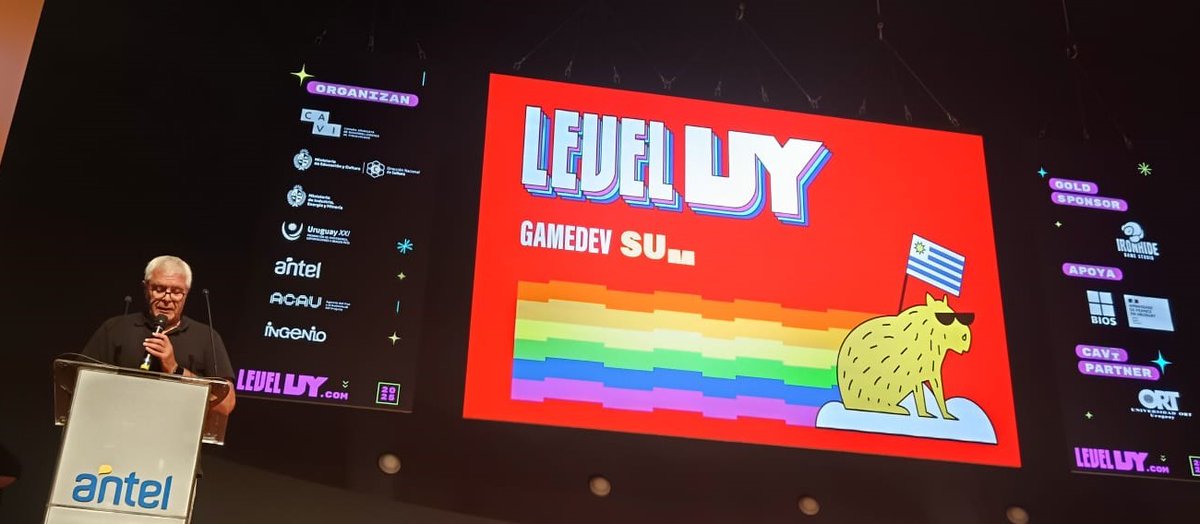 <a href="/pablosiris/">Pablo Siris Seade</a>, director de Telecomunicaciones y Servicios de Comunicación Audiovisual (Dinatel) del MIEM, participó junto a autoridades y referentes del sector.

Además, se entregó un reconocimiento a los estudios que fueron beneficiados por la convocatoria de videojuegos 2024.