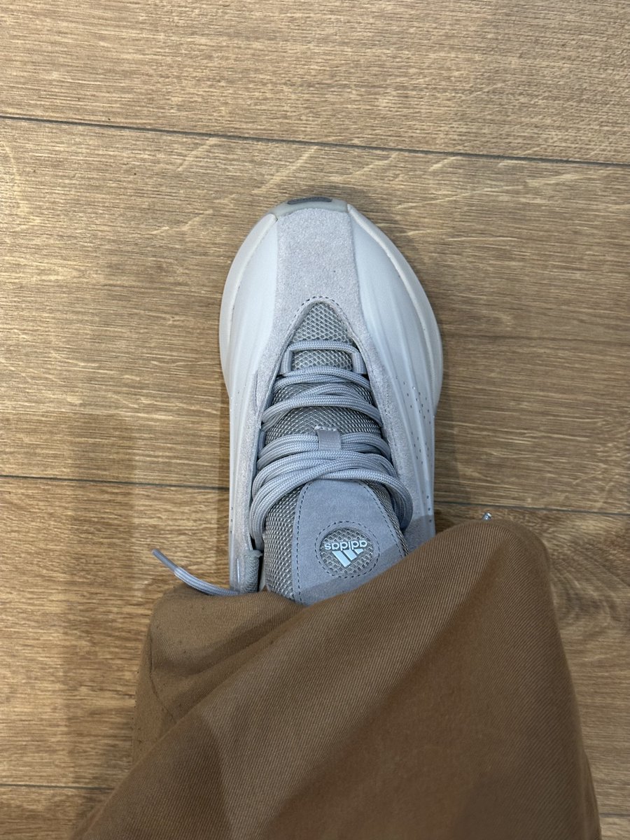 CaminoTV's tweet photo. un petit air de 700v3 cette adi

https://t.co/xmTTLDy7KO

74€ au lieu de 130€ https://t.co/QwJk6KLQaF