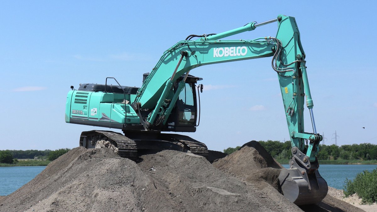 今日は #いいにくいことをいう日 。みなさん、建機にあったらうれしい