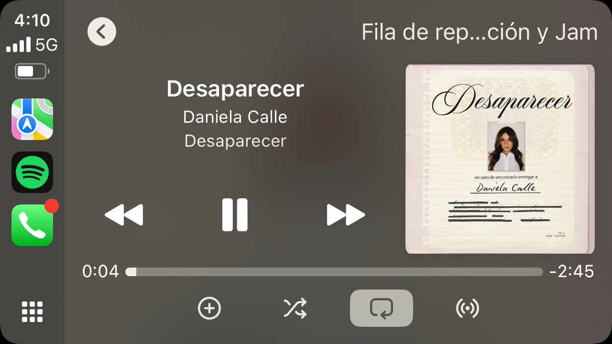 mariadanielacyp's tweet image. Escuchando a @@danielaacallee