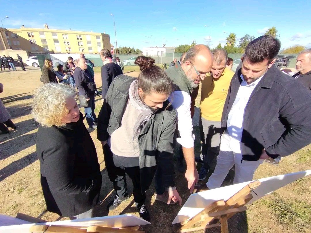 🟢Hem assistit a la posada de la primera pedra del nou centre d’Educació #Felanitx amb el <a href="/goib/">Govern de les Illes Balears</a>
🟢Després d'anys de gestió <a href="/AjFelanitx/">Ajuntament Felanitx</a> i reivindicacions, ja és una realitat. 
🟢Les obres s'executaran en 18 mesos. Una vegada finalitzades tindrà una capacitat de 450 alumnes.