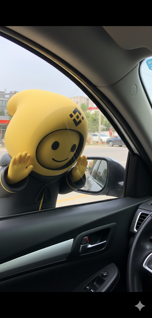 Happy Friday! 
Reminder:
Binance calls their community #Binancians.
#BNB memes are getting hot..🚀