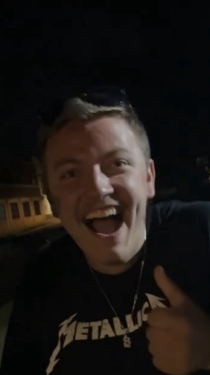 Not So Pro tweet media