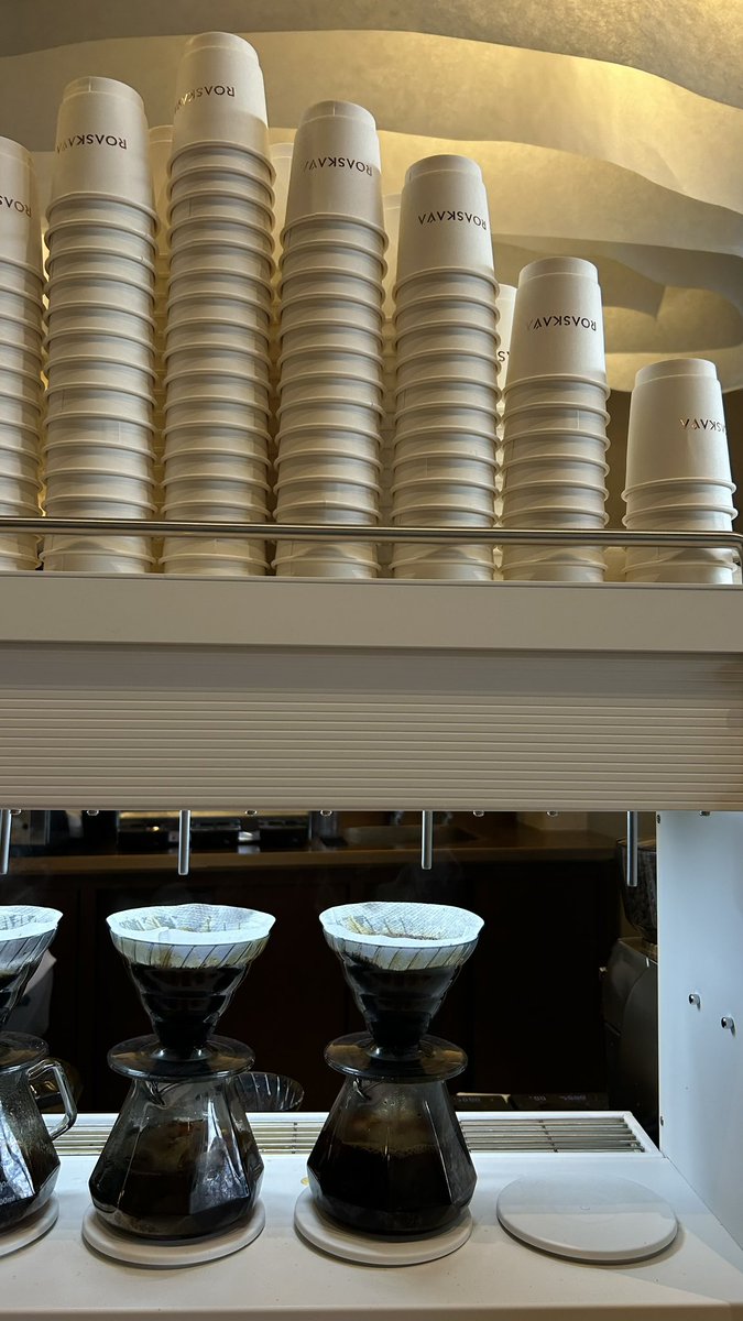 lamaralgd's tweet image. Stepping into a sweeter mood🍂