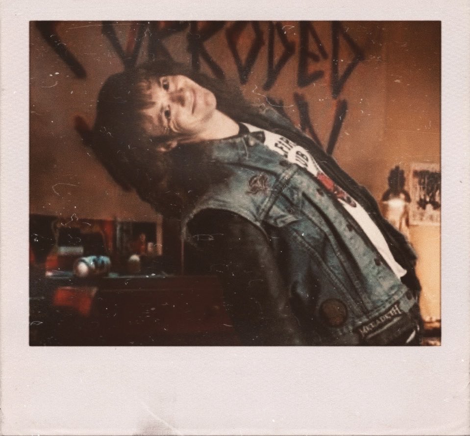 The fact that yall care so much about Eddie and continue to talk shit about him when he's not even in this season, he really is that girl