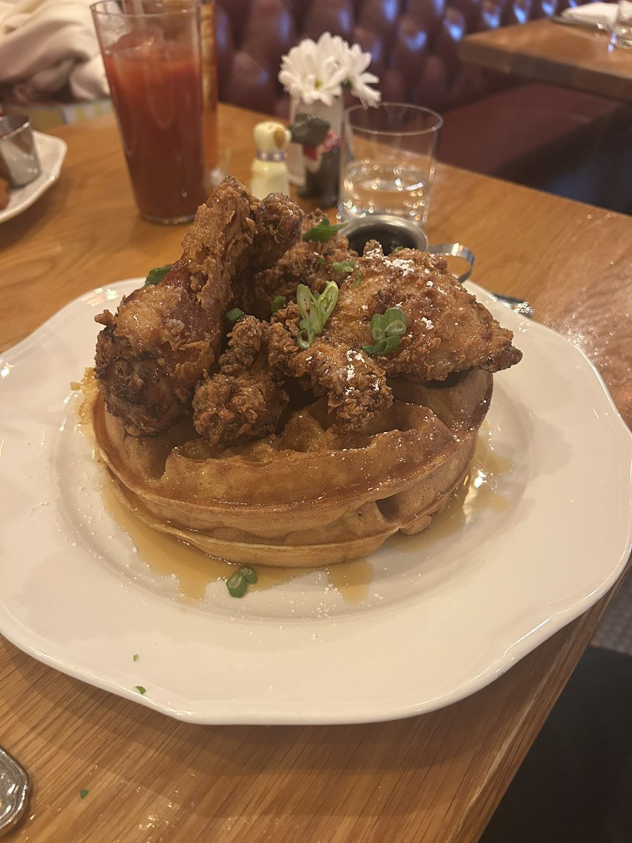 TurntUpDylan's tweet image. Obesity.