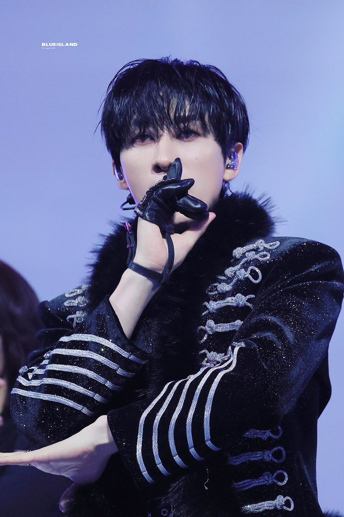 pine_404's tweet photo. 오늘의 아름다운 혁재를 봐
코디누나 오늘도 해냈다 https://t.co/z3f5P0oHVe
