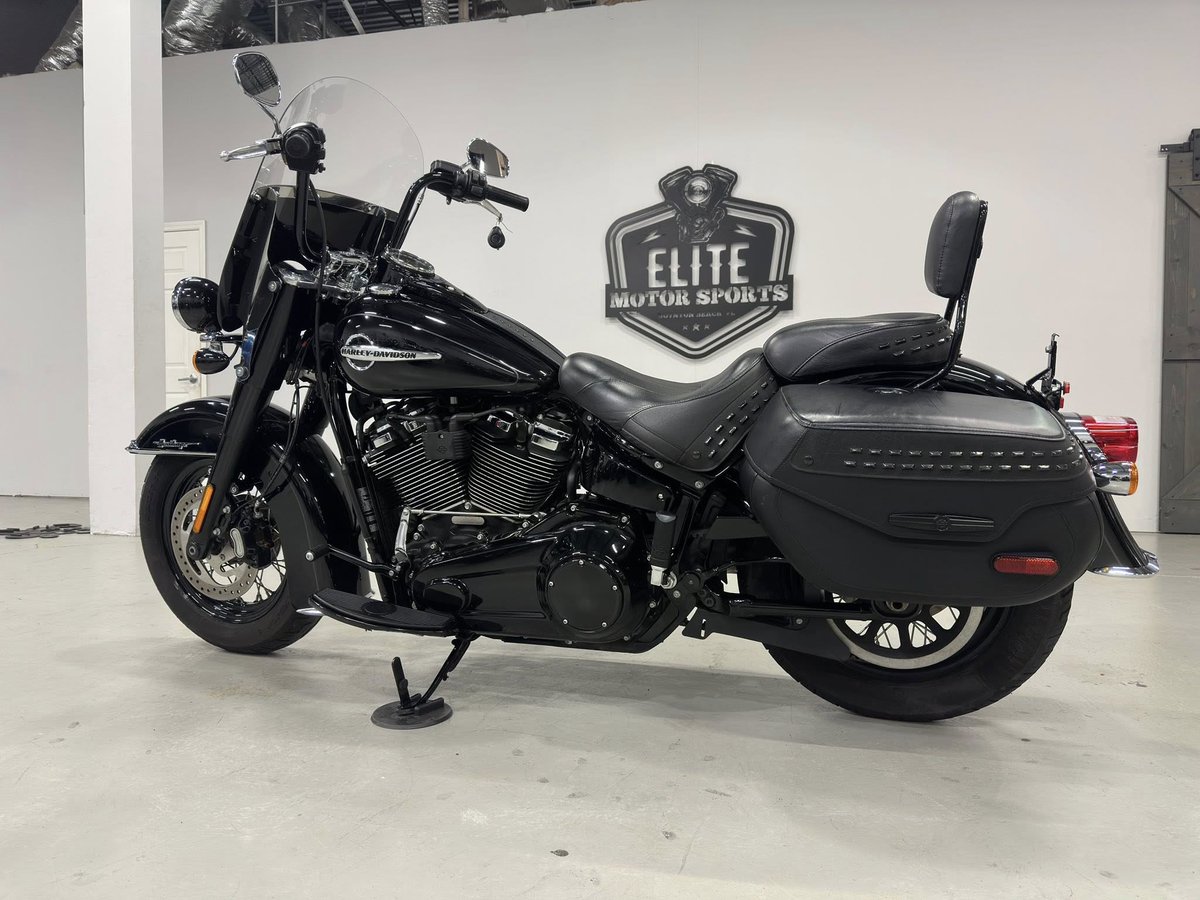 SouthFloridaFCU's tweet image. 🌟 Small Business Spotlight: Elite Motorsports

Owned by Tony Keller, Elite Motorsports helps riders find the perfect bike for the open road.

📍 160 Commerce Rd, Ste A&amp;amp;B, Boynton Beach, FL

Proud to support this local business! 💙 #SupportLocal #SFFCU