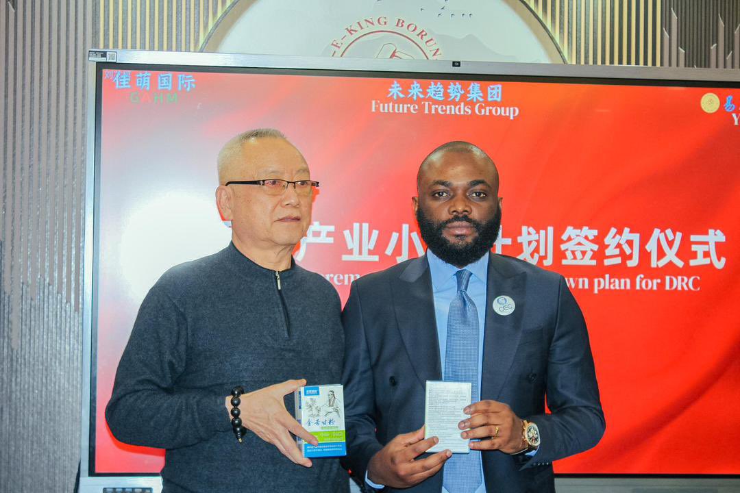 BukasaEmmanuel2's tweet image. #RDC🇨🇩: Le PDG Curtis Haggai s’est engagé à transformer en profondeur notre système de santé en annonçant la construction de dix hôpitaux modernes dans chaque province. Une vision ambitieuse qui place la technologie médicale avancée au service de notre peuple pour garantir des…