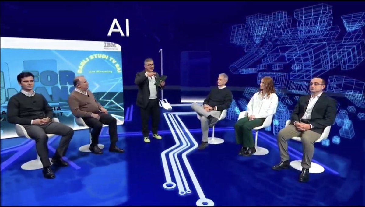 emmanuelap's tweet image. 💡All&apos;evento  #AIForHumans di @blueit_news e @DigitalicMag si è approfondito il tema dell&apos;Intelligenza Artificiale, la sfida del futuro ne impone un utilizzo integrato, umano e consapevole. 

📌 Rivivi e rivedi l&apos;evento: bit.ly/ai-for-humans2… 

#adv