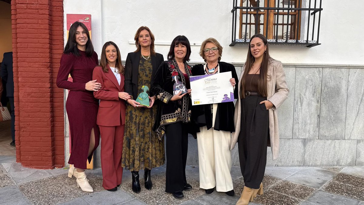 Rocio Clece Jaén tweet media