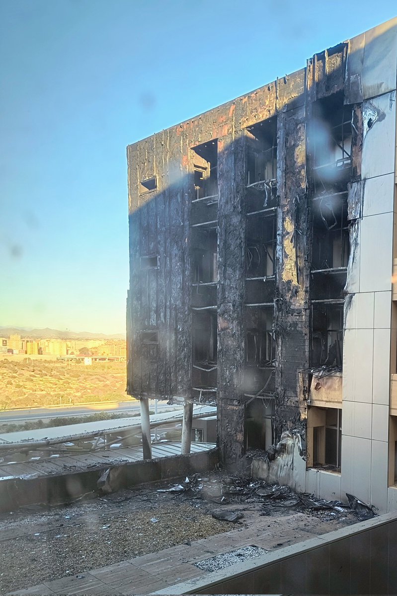 jramonfernandez's tweet image. Hello Mr Richard Gere, please consider to visit also the Hospital Santa Lucia from Cartagena. Maybe it could be a good location for a movie about bombed hospitals during war.