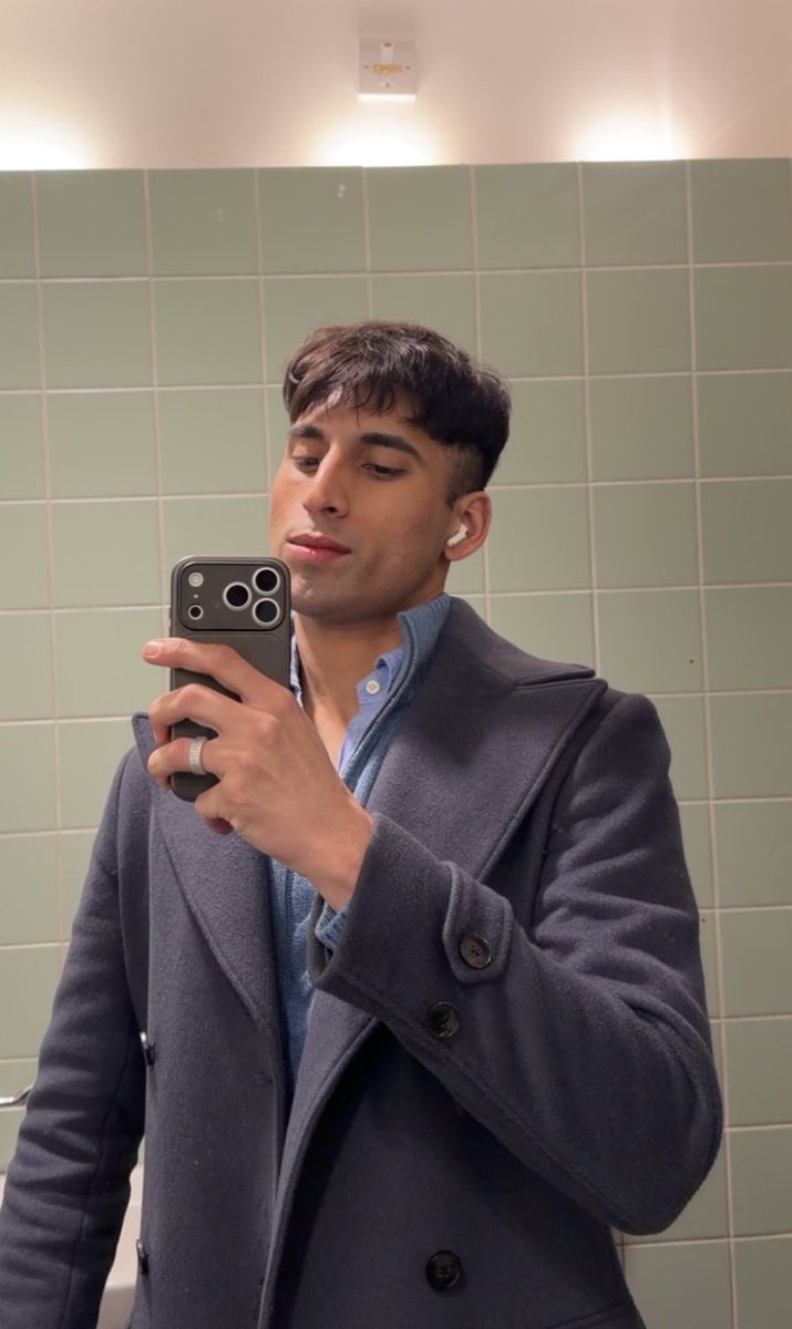 𝐬 🇬🇧⸆⸉ tweet media