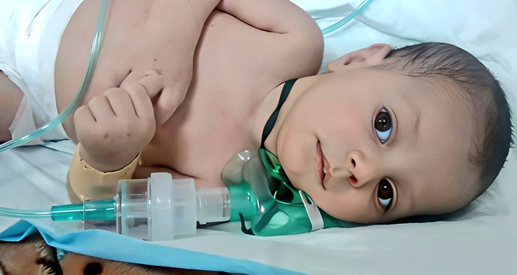 YemenReliefYou's tweet image. Mostafa is a Yemeni child in critical condition and urgently needs open-heart surgery
So far, only £1760 out of £20k has been raised to save his life
Every minute of delay threatens his survival. Please help this little angel, even with a small amount
🙏🔄
gofund.me/9b0a712d7