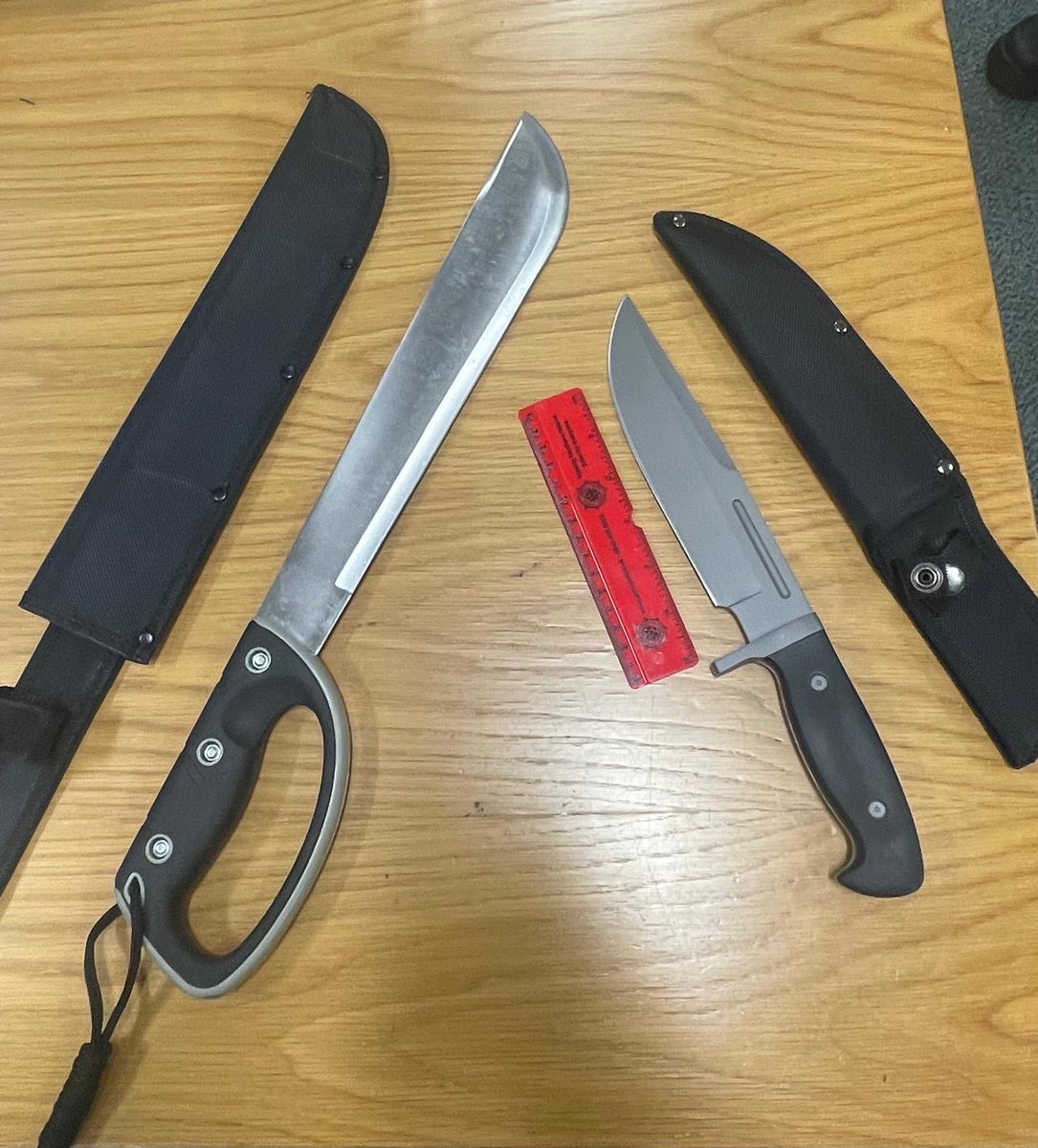 Police Belfast City Centre tweet media