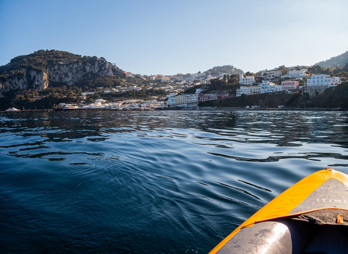 naturabruzzo's tweet image. Periplo integrale in canoa di Capri #canoa #kajak #capri #campania #italy