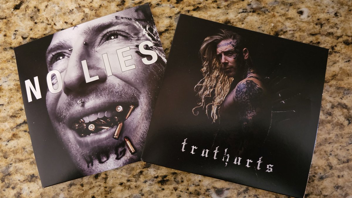 BLS_888's tweet image. 🚨 Just arrived! Big shout out to Hang Over Gang 🔊 and @IAMTOMMACDONALD 
Your music is 🔥🔥🔥🔥🔥🇺🇸