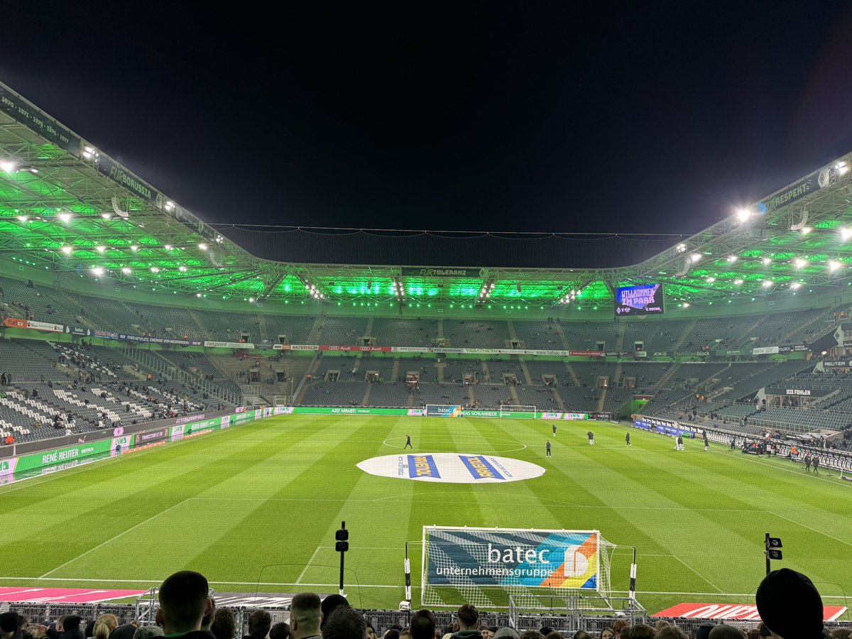 Ista Borussia Park?

Nein hier ist Marlon
Kann losgehen🔥👍🏻
#BMGRBL