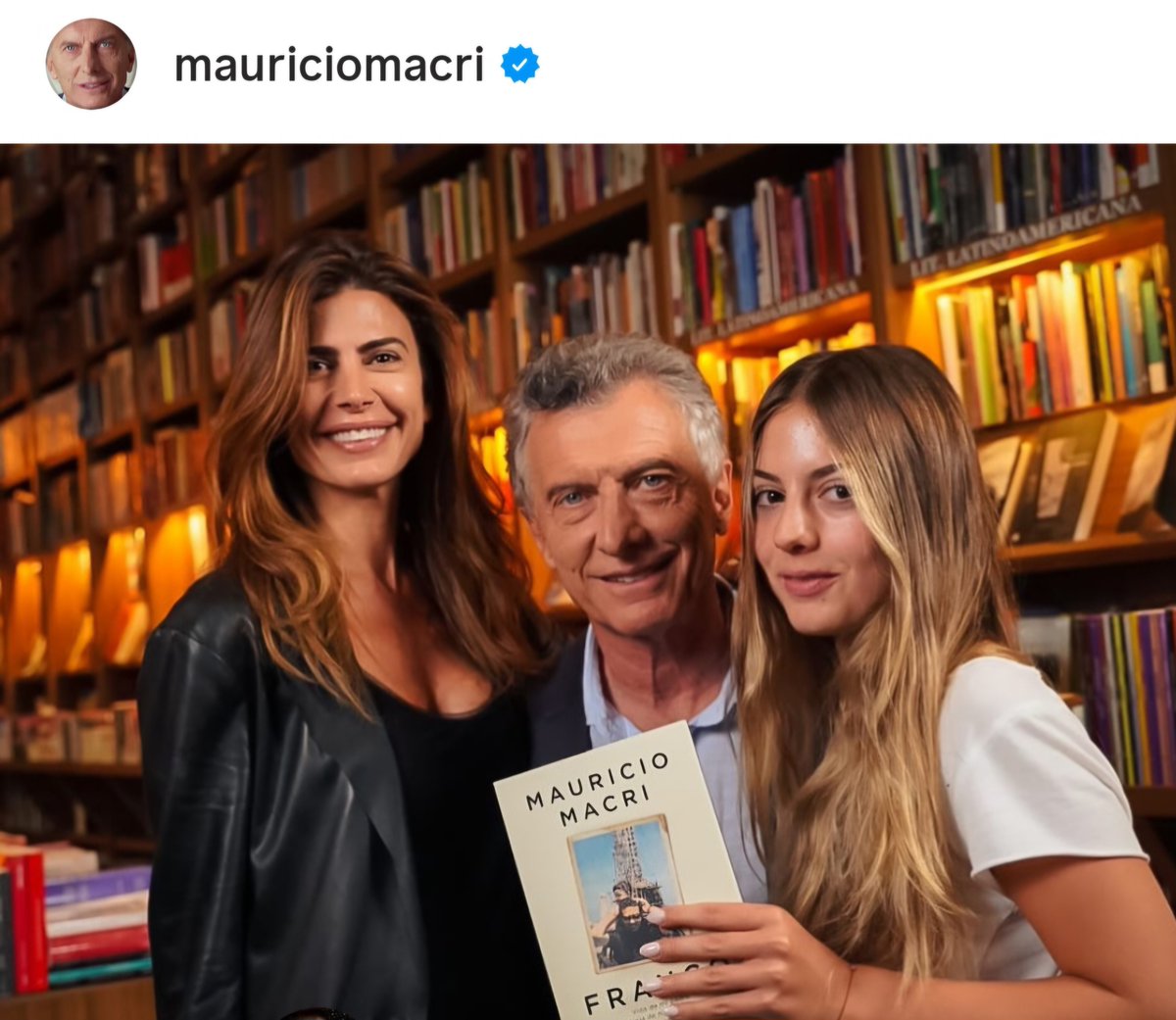DruidBloggerOK's tweet image. Gerencia en SOCMA
Presidencia en SEVEL
Presidencia en Boca
Dos gobernaciones CABA
Una presidencia nacional
Global Citizen 2018
Presidencia ejec. en Fundación FIFA
Líder en Fundación Macri
Presidente actual del PRO
Jugador Selección de Bridge
3er. libro
Mauricio Macri, un distinto