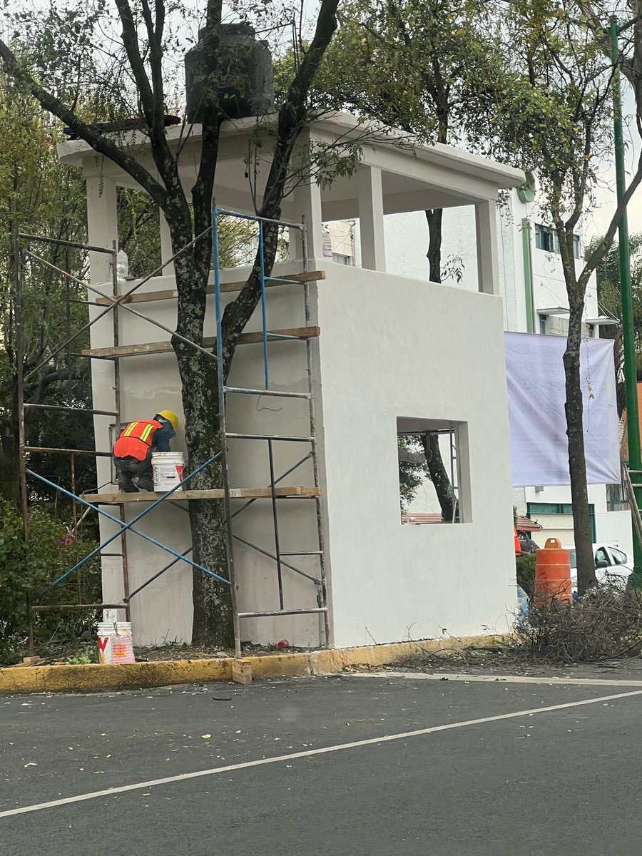 RamirezMarisssa's tweet photo. @PaseosdeTaxquea Buen día, vecinos ya se inició la ejecución del presupuesto participativo 2025, paseos de taxqueña 2, gracias x la confianza https://t.co/pn5dMyYNNU