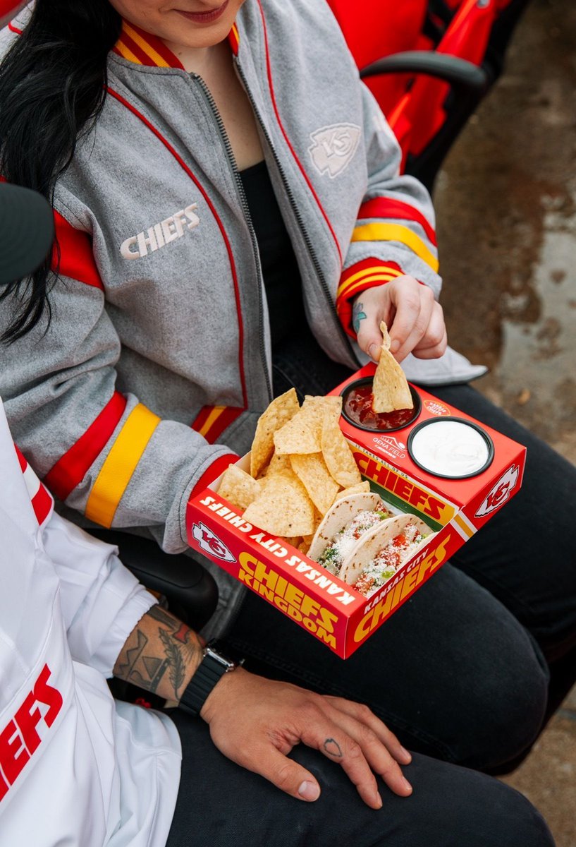 If loving these tacos is wrong, we don’t wanna be right. Catch the Kingdom Kantina Chicken Tacos in sections 113, 325 and 338!