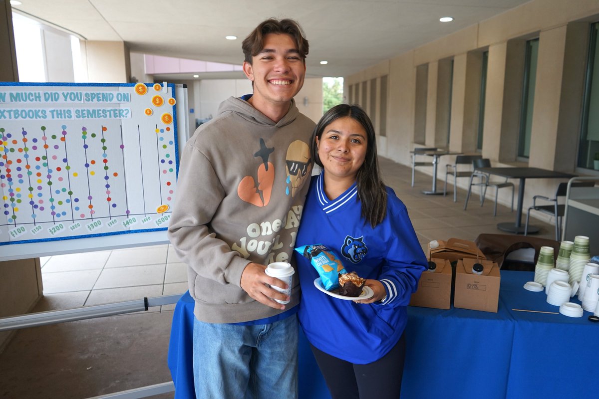 csusm_library's tweet image. Mark your calendars, Cougars! ✅️

Start your morning with Breakfast With Your Librarians at the #CSUSMLibrary. Enjoy a free bite to eat and get research support.🥯 

🗓️ Tuesday, Dec. 2
⏰ 8:30–10 a.m.
📍 Kellogg Library – Outside 3rd Floor Entrance
⠀
#CSUSM #FinalsPrep