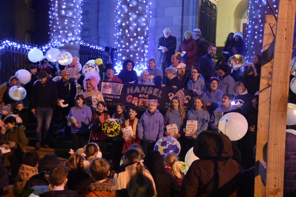 It was brilliant to see so many of you at the Blessing of the Christmas Lights this evening. The children”s lantern display was brilliant, as were the performances by Spittal Variety. Thank you to all who helped to make the event such a success. 😀🎄🎅🏻
