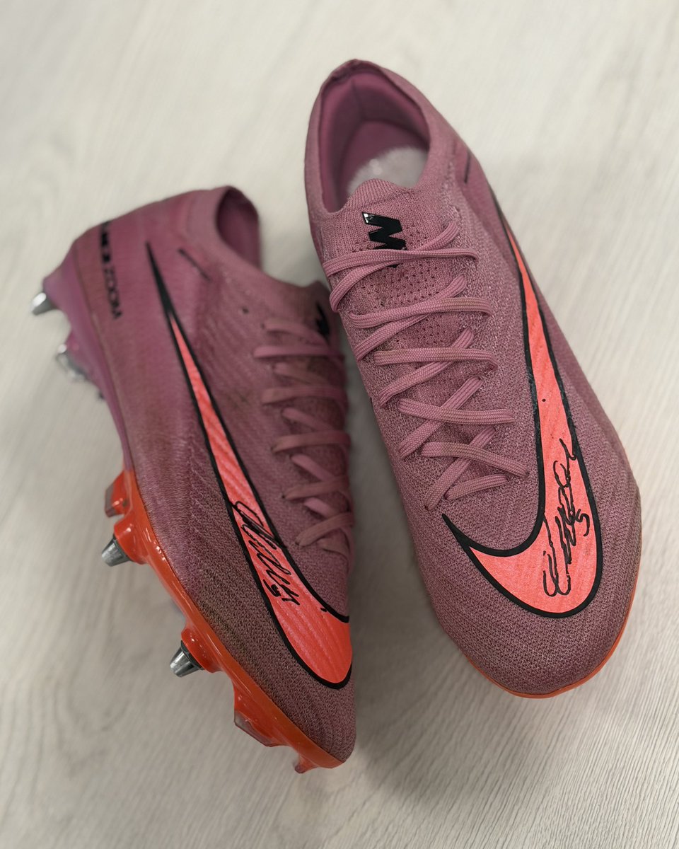 BusterRvs's tweet image. Are you in the hat to win @rudi_rudoni’s signed match worn boots? 😮‍💨 #pusb