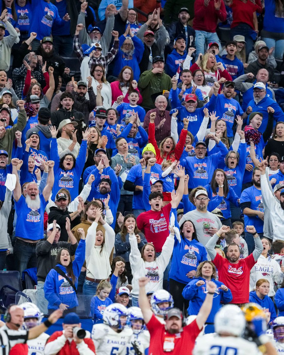 Follow along live as state champions are crowned: indystar.com/story/sports/h…