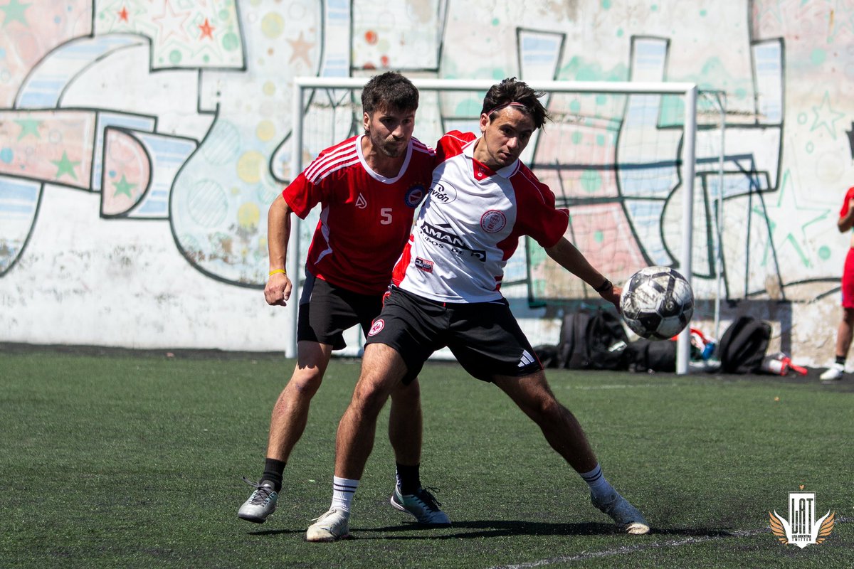 IDA DE TABLAS ➖
Huracán igualó 1 a 1 ante Argentinos Juniors en el partido de ida por las semifinales de Copa de Oro.

Este domingo a las 10:30 am., en Futbol Palaá, el partido de vuelta

#DaleHuracan 🎈

<a href="/LAT_ARG/">LAT - 𝑳𝒊𝒈𝒂 𝑨𝒓𝒈𝒆𝒏𝒕𝒊𝒏𝒂 𝑻𝒘𝒊𝒕𝒕𝒆𝒓</a>