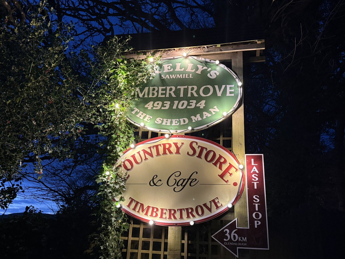 SavetheHellfire's tweet image. Visiting the Hellfire and Massy’s Wood this weekend? Do drop into the amazing Country Store &amp;amp; Cafe and pick up our 2026 Calendar along with some very tasty treats! Or pick it up online at savethehellfire.com/how-you-can-he… #supportlocal #stockingfiller #nature