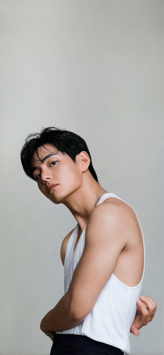 ur__KimTaehyung's tweet image. It doesn&apos;t matter how slowly you walk, as long as you don&apos;t stop.

#KimTaehyung