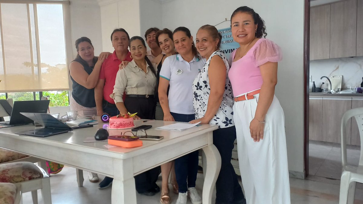 La celebración 🥳del Día del Afiliado es muy especial para estrechar lazos y consolidar nuestros objetivos como organización.Afiliados del Comité Regional de Huila,Tolima,Caquetá y Putumayo se reunieron para tratar temáticas importantes y disfrutar de un momento de esparcimiento