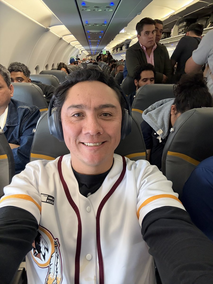 Coach Frank Alonso tweet media