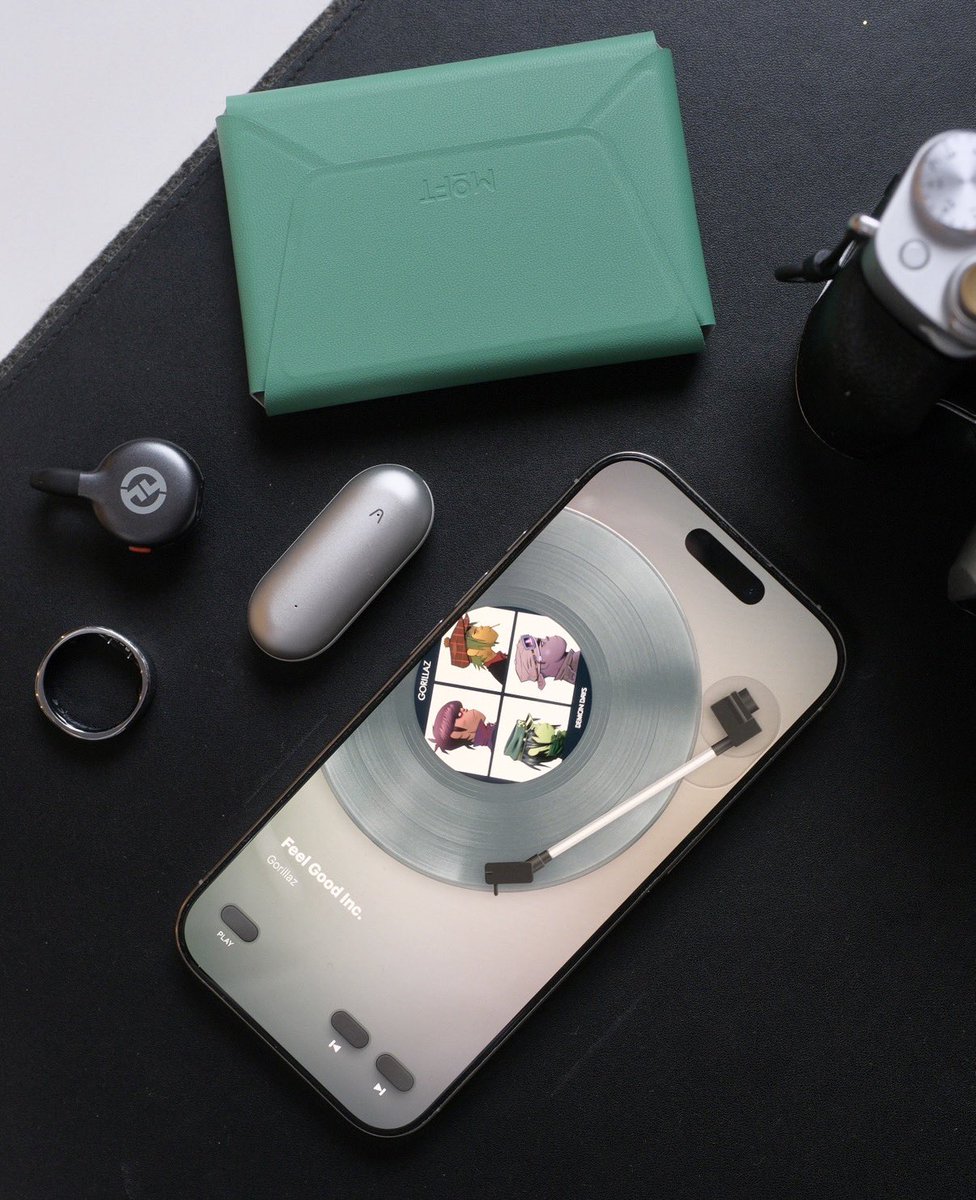 bettercreating's tweet image. This isn’t another “what to buy for Black Friday” list 👀 this is all the tech I *don’t* regret in 2025! Lovely toys &amp;amp; tools that improved my workflow &amp;amp; daily vibes - worth it long after unboxing! Happy Thanksgiving. Video👉 youtu.be/Icltxn9R6Gg 🎉
#2025Tech #TechEssentials