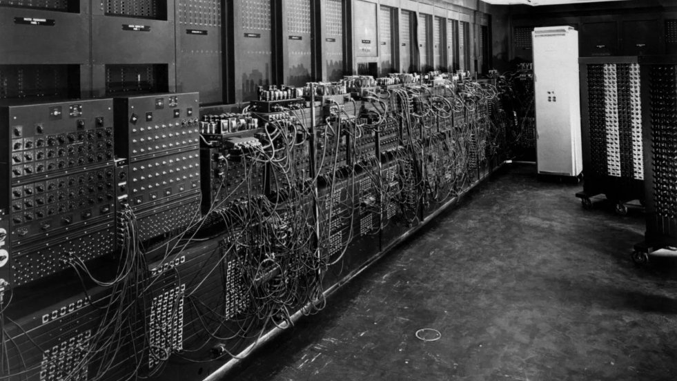 BGlobalTech_en's tweet image. 📊
𝗔𝗜 𝘀𝗰𝗮𝗹𝗶𝗻𝗴 𝗰𝗿𝗶𝘀𝗶𝘀 
@GoldmanSachs, @Accenture &amp;amp; @KPMG: power demands are soaring but deployment lags, despite huge data centre investment — @DataCentre_Mag 

#AIdatacenters #enterprises #datacenter  
👉 datacentremagazine.com/news/goldman-s…