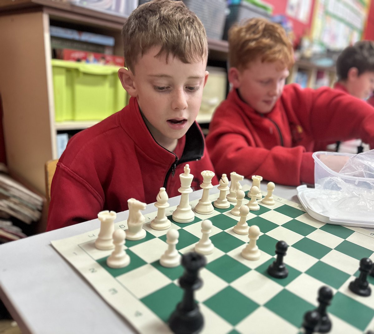 ScoilAilbhe's tweet image. Our after-school clubs continue to be very busy! These chess players are getting ready to take part in @Ficheall_ie tournament after Christmas. Serious #concentration is required for this! ♟️♟️♟️#funwithfriends #problemsolving #criticalthinking @chesscom